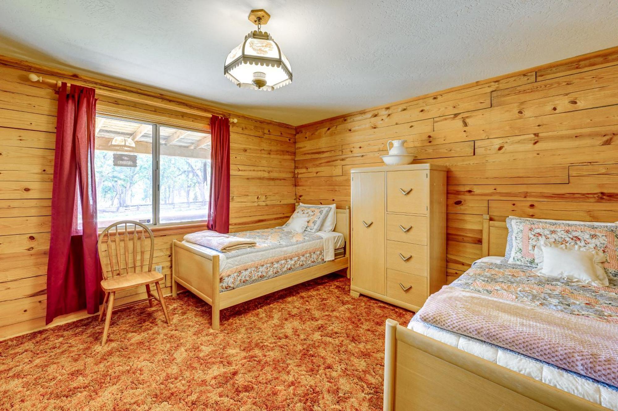 Cozy Family-Friendly Badger Retreat With Fireplace! Εξωτερικό φωτογραφία