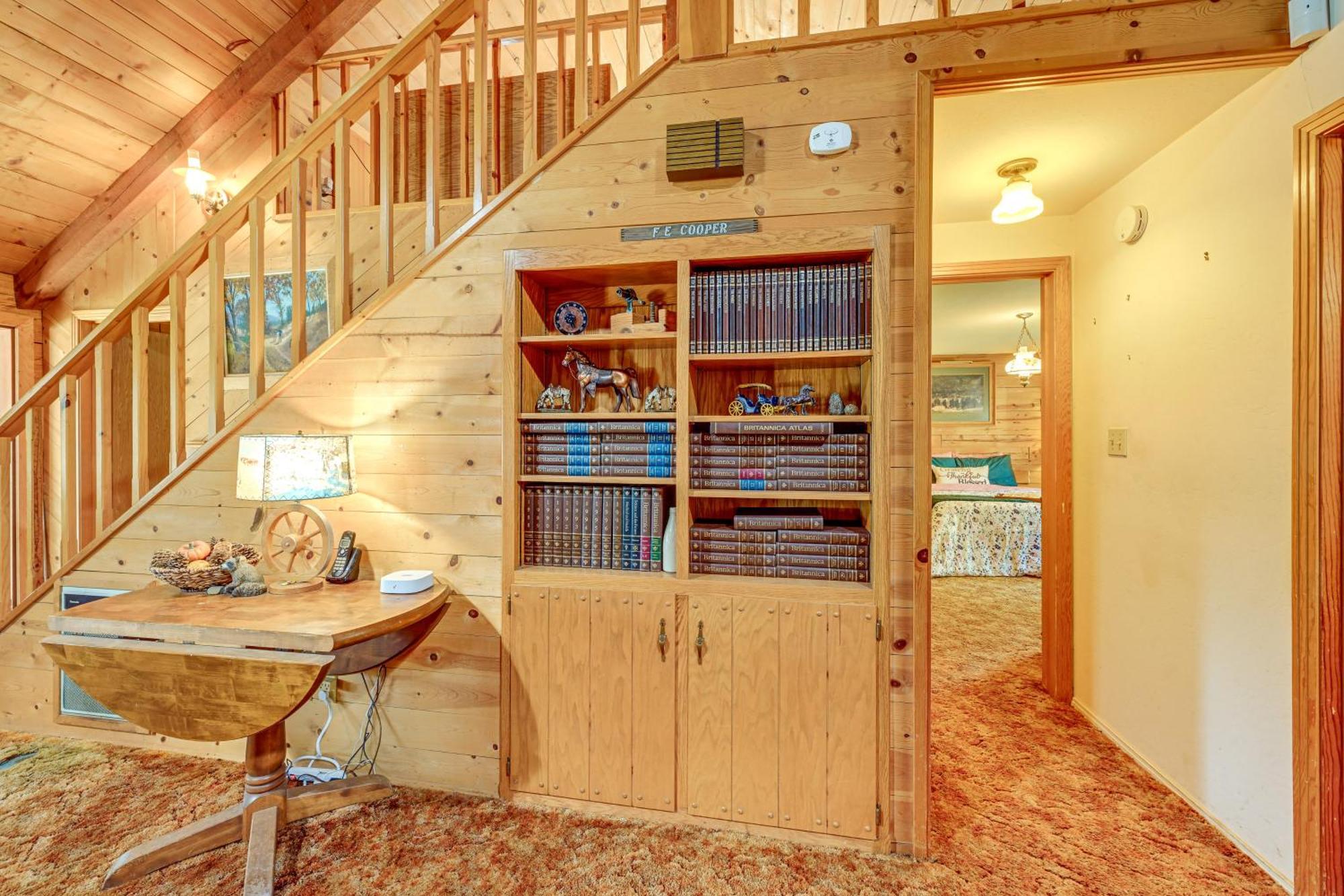 Cozy Family-Friendly Badger Retreat With Fireplace! Εξωτερικό φωτογραφία