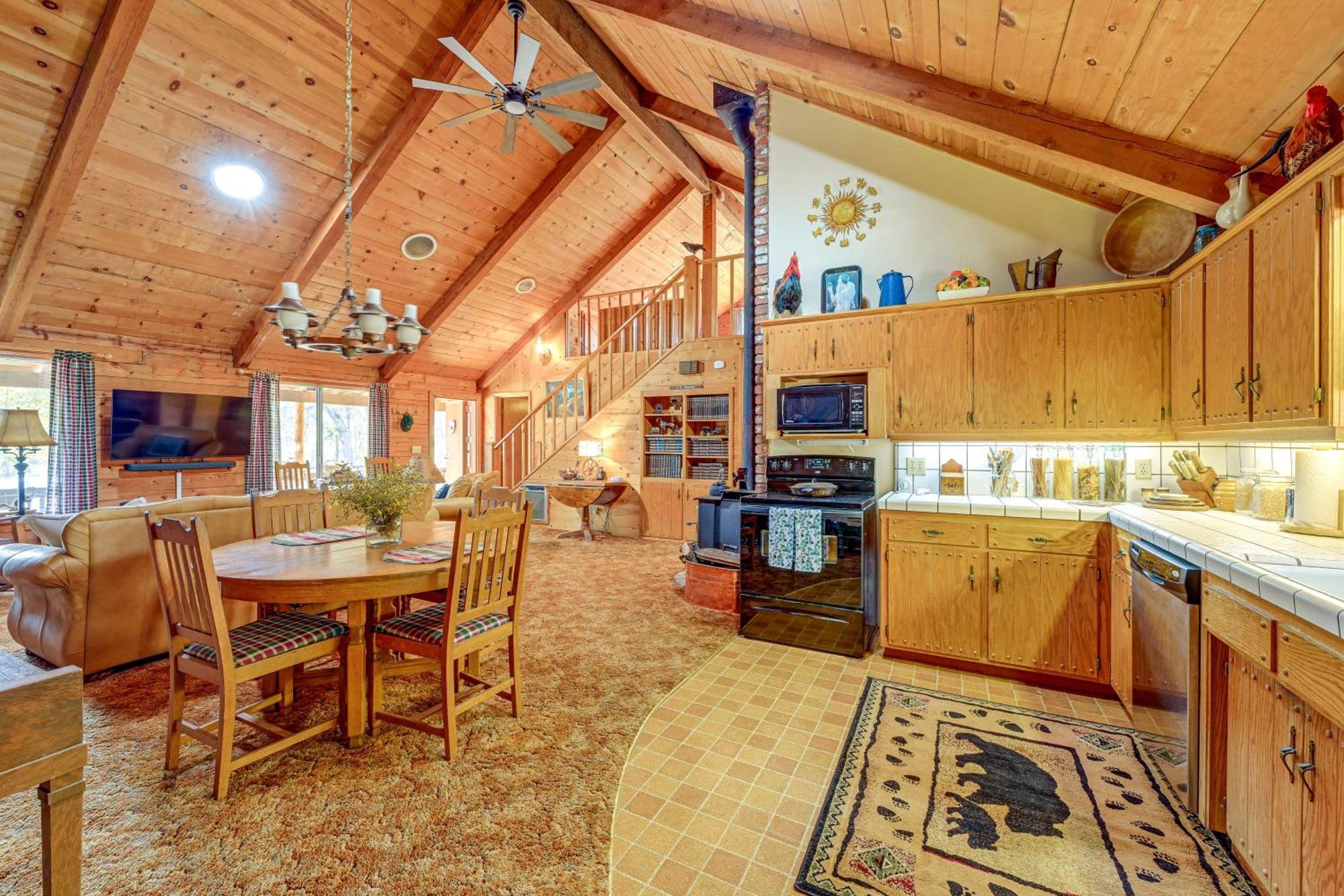 Cozy Family-Friendly Badger Retreat With Fireplace! Εξωτερικό φωτογραφία
